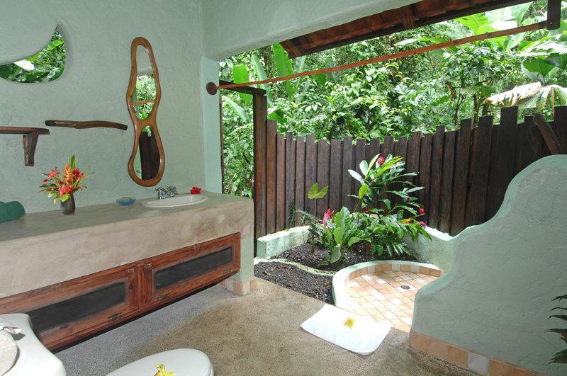 Playa Nicuesa Rainforest Eco Sanctuary Golfito Kültér fotó